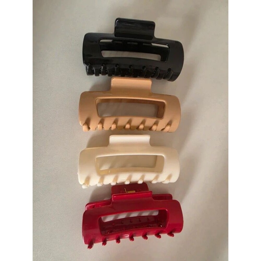 Set of 4 trendy rectangle claw clips
